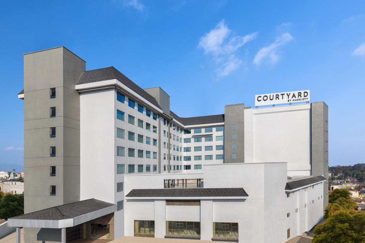 ホテル Courtyard By Marriott シロン エクステリア 写真