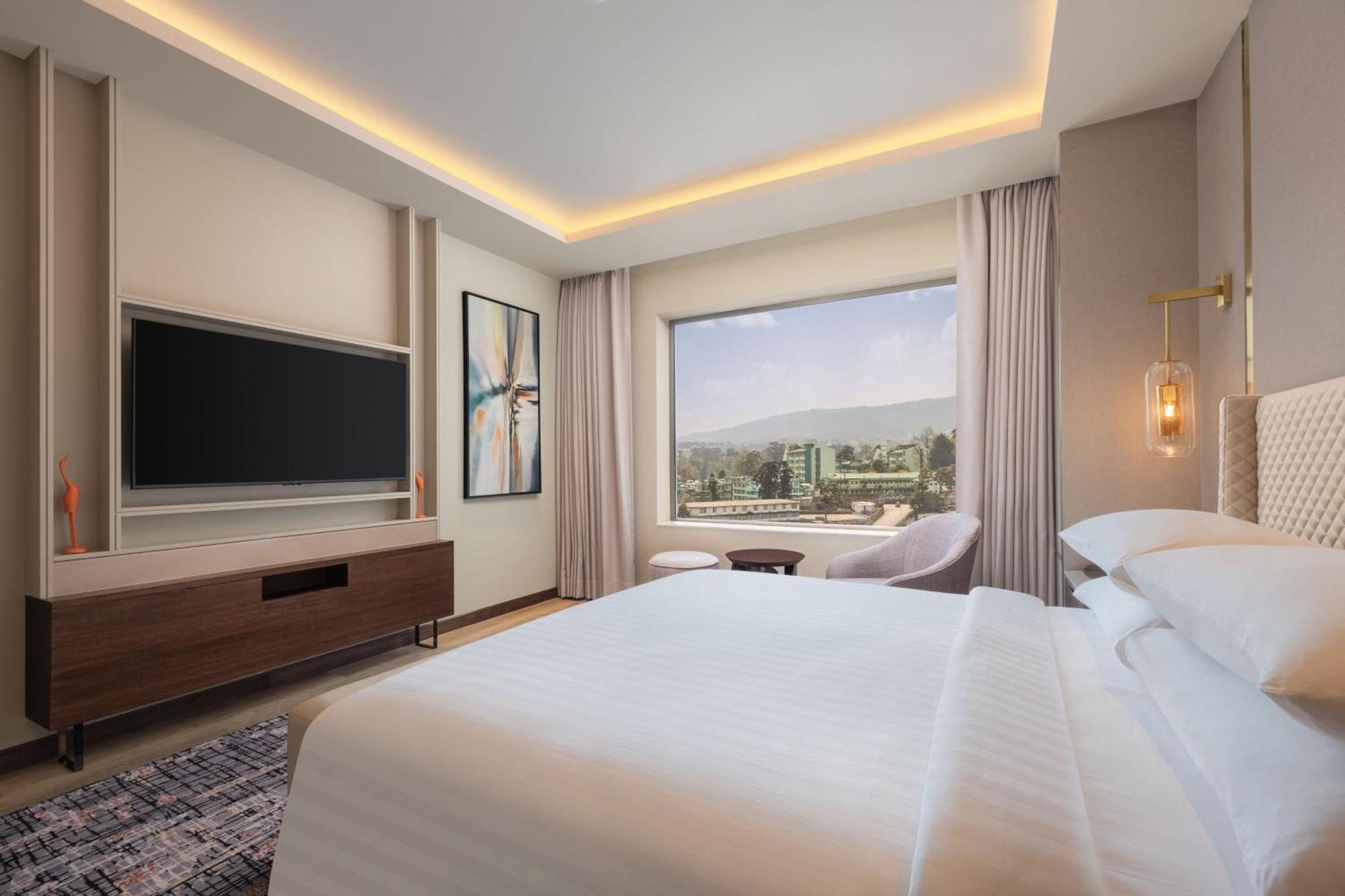 ホテル Courtyard By Marriott シロン エクステリア 写真